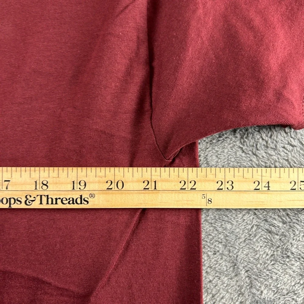 Colorado Avalanche Hockey NHL Mens XL T-Shirt Burgundy Short Sleeve Cotton